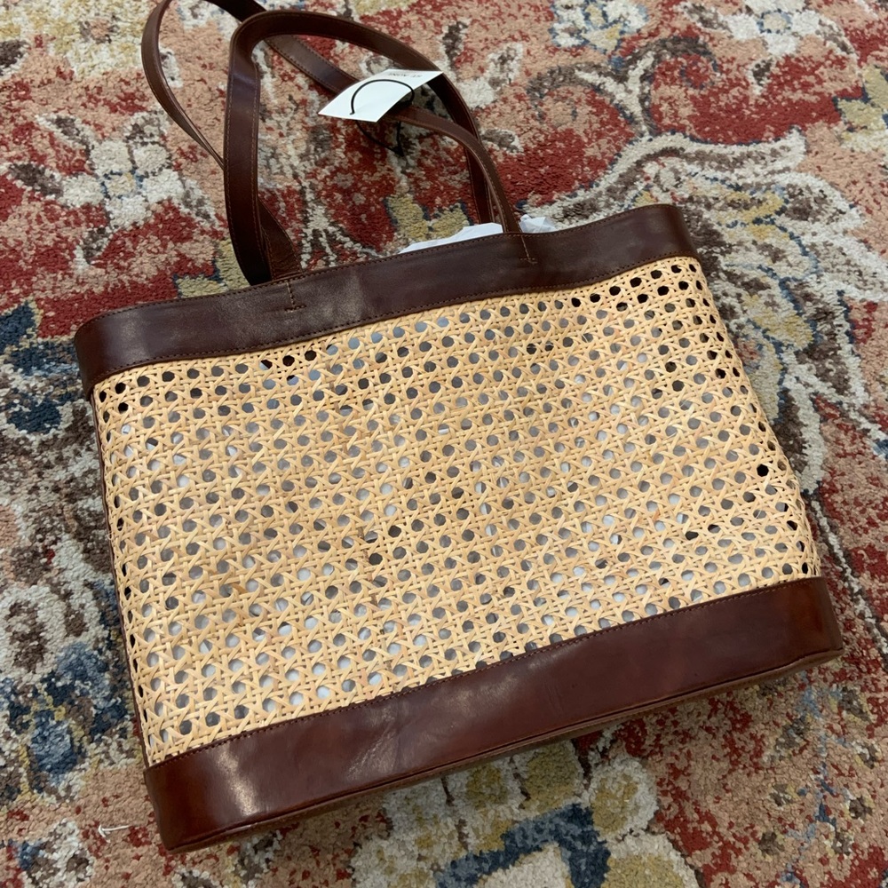 St. Agni Harper rattan-mesh tote bag NWT - Picture 4 of 6